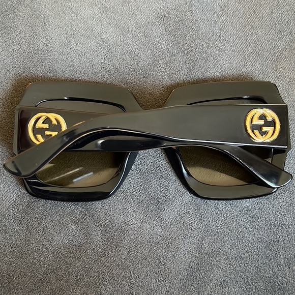 Oversized Square Crystal Gucci Sunglasses - Picture 8 of 12